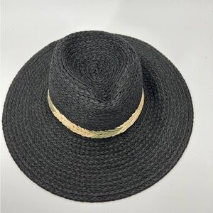 Women’s Black Straw Hat